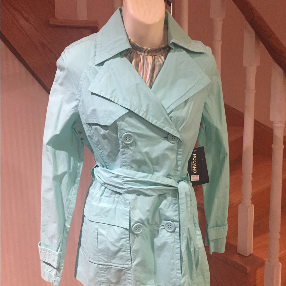 💕Host Pick 💕Baby blue or white summer trench jacket